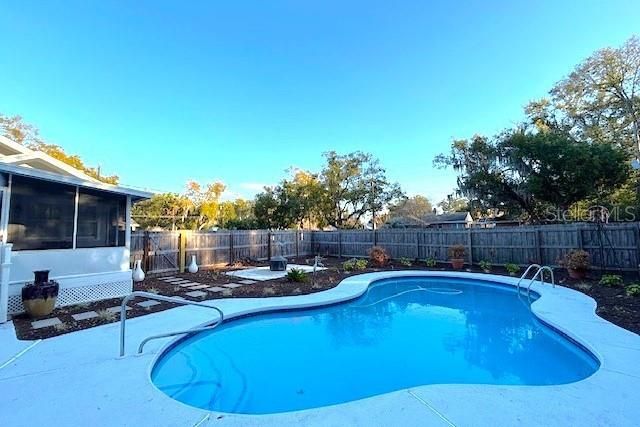 1245 N ALEXANDER STREET, Mount Dora, FL 32757