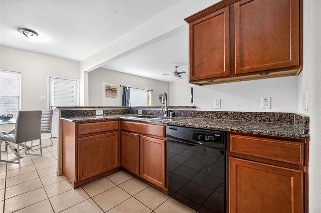 10221 Stone Gate Drive, Conroe, TX 77385
