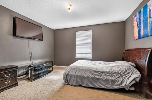 10221 Stone Gate Drive, Conroe, TX 77385