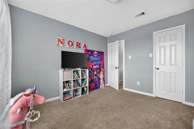10221 Stone Gate Drive, Conroe, TX 77385