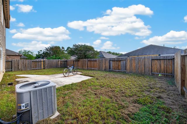 10221 Stone Gate Drive, Conroe, TX 77385