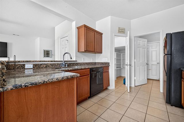10221 Stone Gate Drive, Conroe, TX 77385