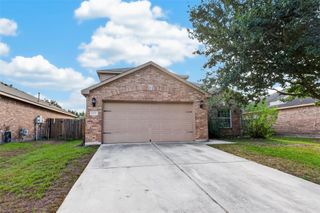 10221 Stone Gate Drive, Conroe, TX 77385