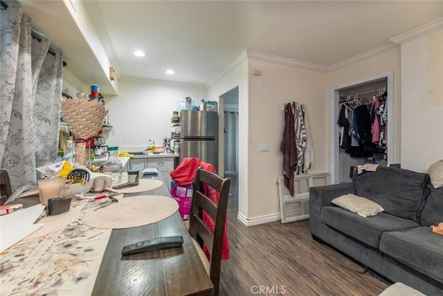 22113 Cantlay Street, Canoga Park, CA 91303