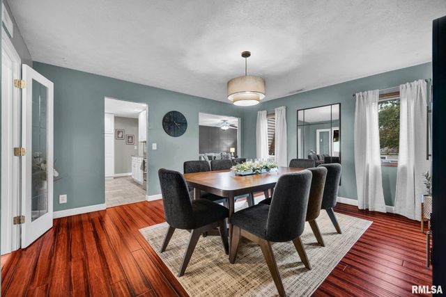 336 W BARRINGTON Road, Peoria, IL 61614