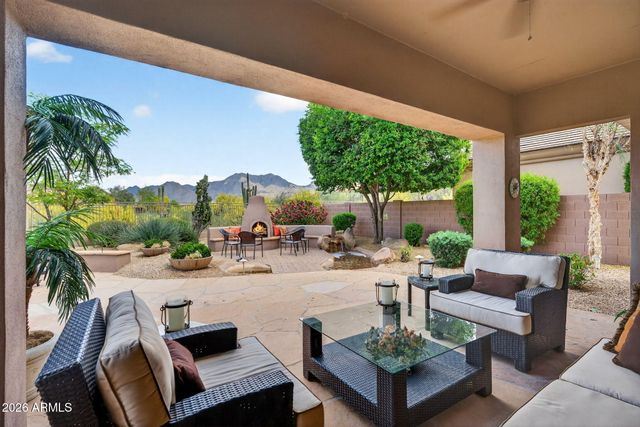 10320 E PINE VALLEY Drive, Scottsdale, AZ 85255