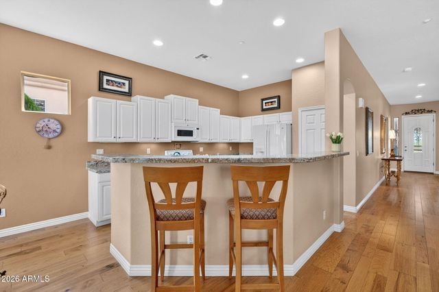 10320 E PINE VALLEY Drive, Scottsdale, AZ 85255