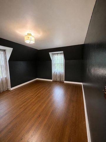 241 N MAIN STREET, Clintonville, WI 54929