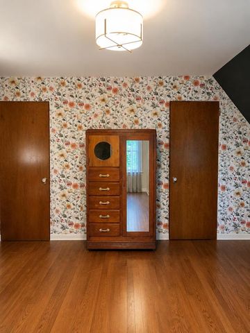 241 N MAIN STREET, Clintonville, WI 54929