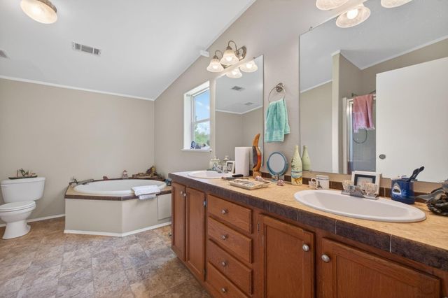 468 County Road 545, Alvin, TX 77511