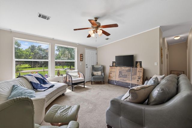 468 County Road 545, Alvin, TX 77511