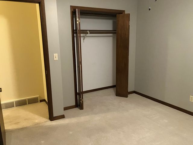 403 E Park Street, Morrison, IL 61270