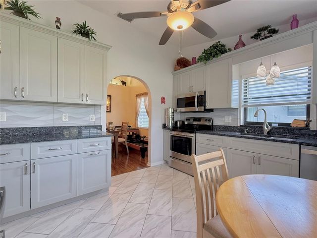 1742 W ORANGEWOOD PLACE, Avon Park, FL 33825