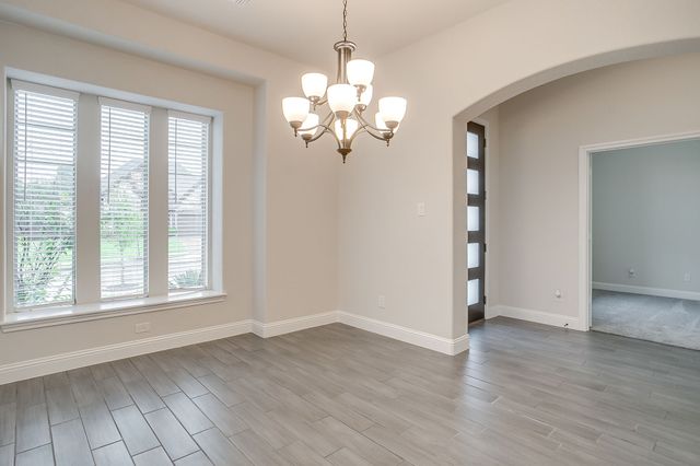 3200 Signal Hill Drive, Burleson, TX 76028