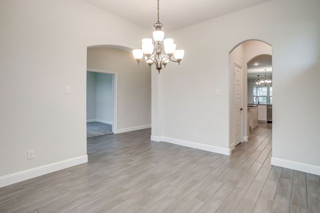 3200 Signal Hill Drive, Burleson, TX 76028