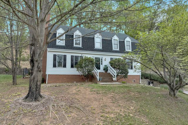 5356 Canter DR, Roanoke, VA 24018