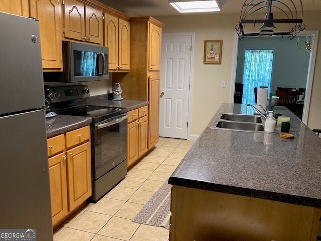 1293 Payne Road, Rentz, GA 31075