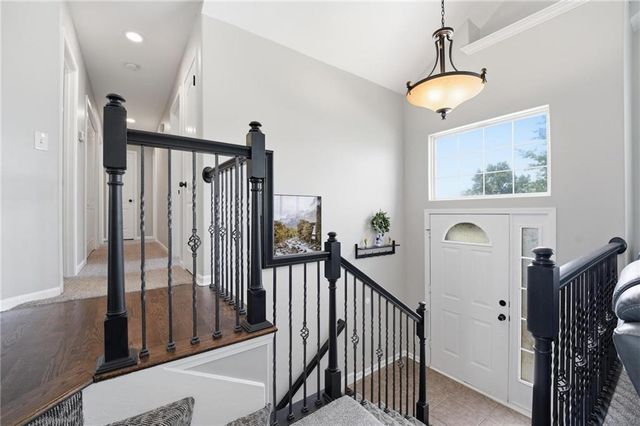 612 NW Whitney Drive, Grain Valley, MO 64029