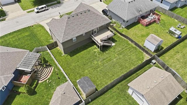612 NW Whitney Drive, Grain Valley, MO 64029