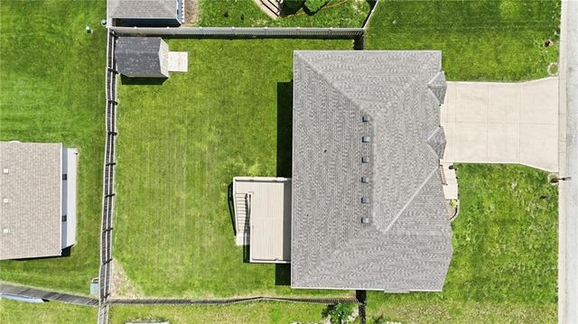 612 NW Whitney Drive, Grain Valley, MO 64029