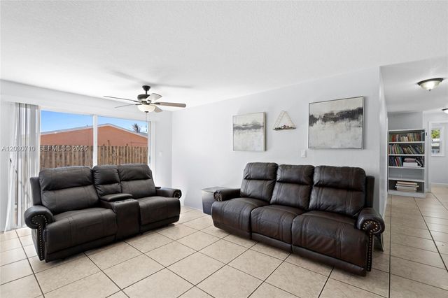 1526 SE Port St Lucie Boulevard, Port St. Lucie, FL 34952, Port St Lucie, FL 34952