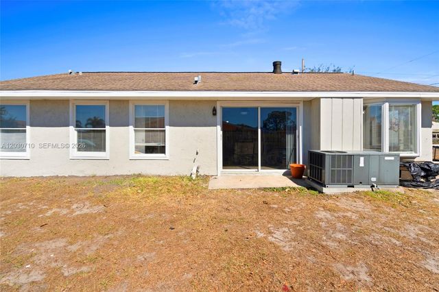 1526 SE Port St Lucie Boulevard, Port St. Lucie, FL 34952, Port St Lucie, FL 34952