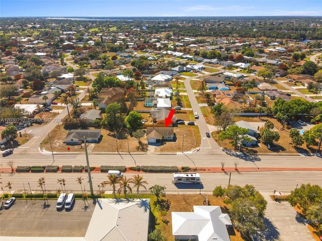 1526 SE Port St Lucie Boulevard, Port St. Lucie, FL 34952, Port St Lucie, FL 34952