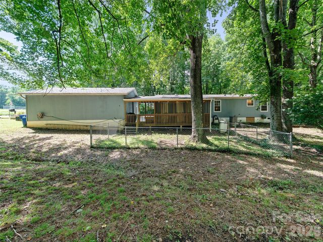 2 Lost Forest Drive, Candler, NC 28715