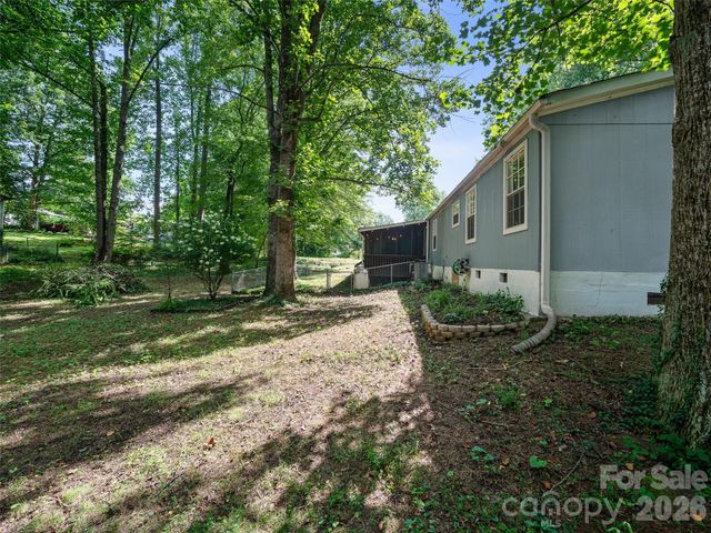 2 Lost Forest Drive, Candler, NC 28715