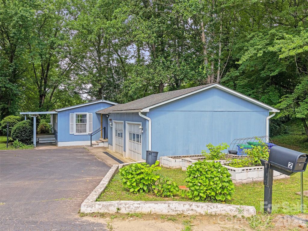 2 Lost Forest Drive, Candler, NC 28715