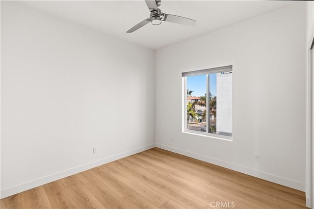 215 Oceanside Blvd 4, Oceanside, CA 92054