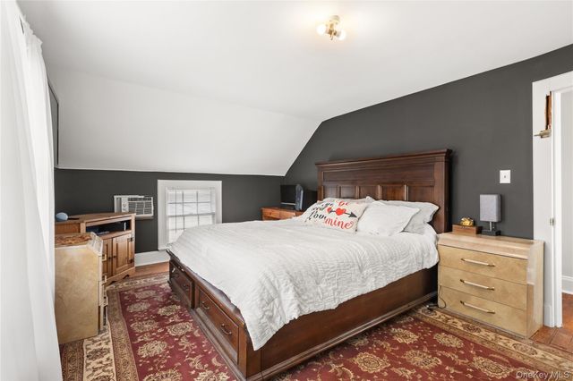 54 Christmas Street, North Babylon, NY 11703