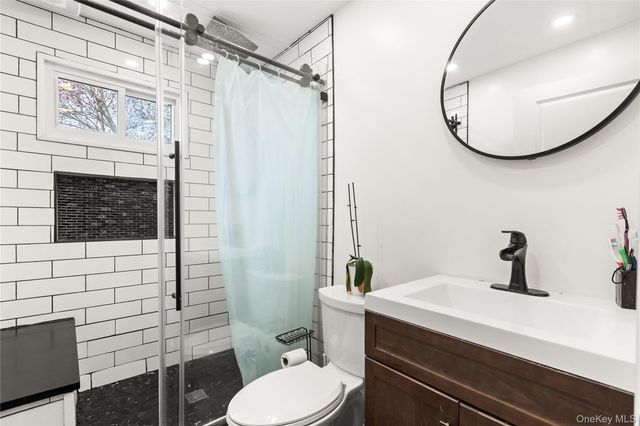 54 Christmas Street, North Babylon, NY 11703