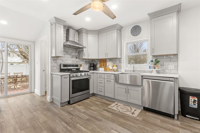 54 Christmas Street, North Babylon, NY 11703