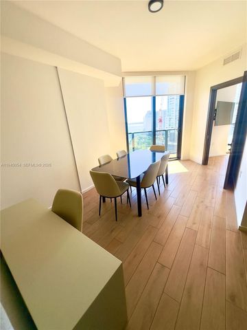 398 NE 5th St 2114, Miami, FL 33132