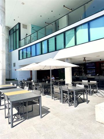 398 NE 5th St 2114, Miami, FL 33132