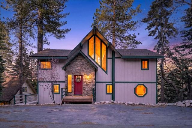 26633 Thunderbird, Lake Arrowhead, CA 92352