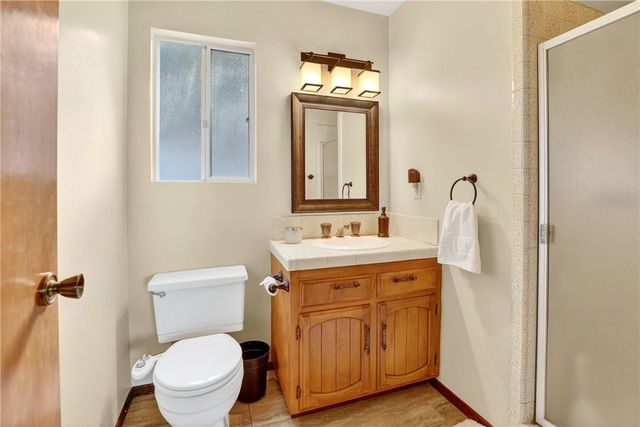 26633 Thunderbird, Lake Arrowhead, CA 92352