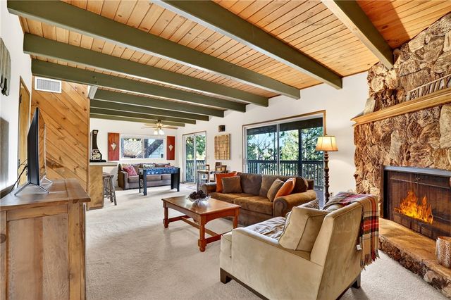 26633 Thunderbird, Lake Arrowhead, CA 92352