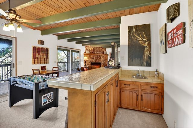 26633 Thunderbird, Lake Arrowhead, CA 92352