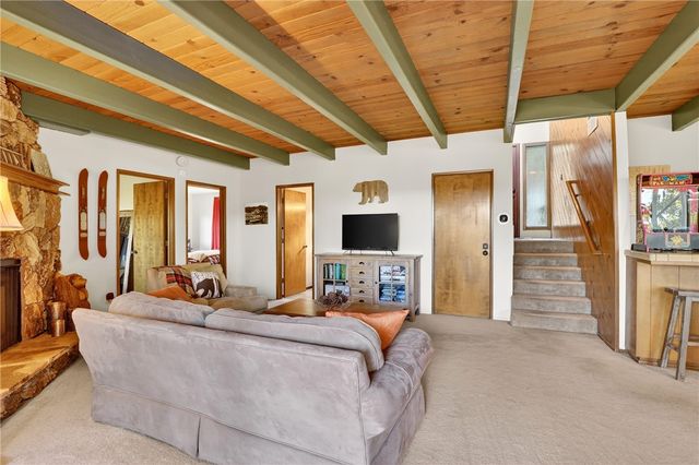 26633 Thunderbird, Lake Arrowhead, CA 92352