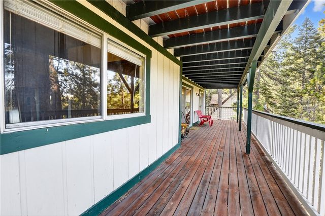 26633 Thunderbird, Lake Arrowhead, CA 92352