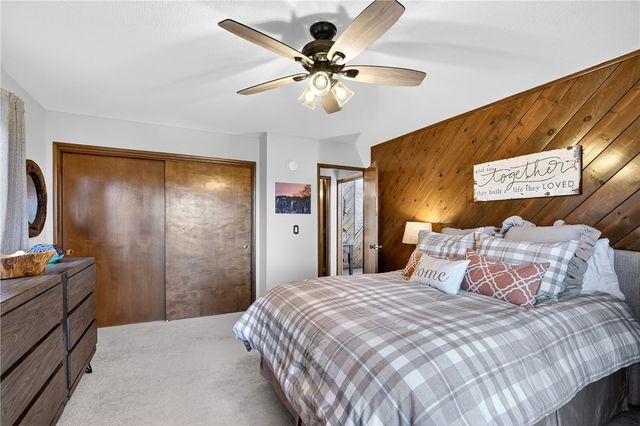 26633 Thunderbird, Lake Arrowhead, CA 92352