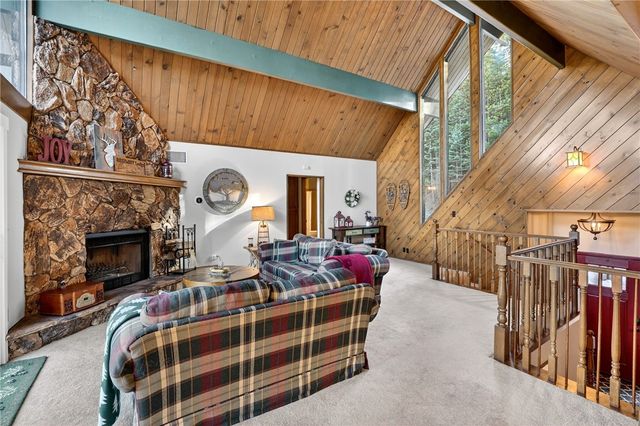 26633 Thunderbird, Lake Arrowhead, CA 92352