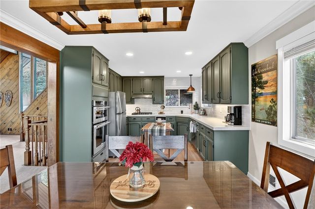 26633 Thunderbird, Lake Arrowhead, CA 92352