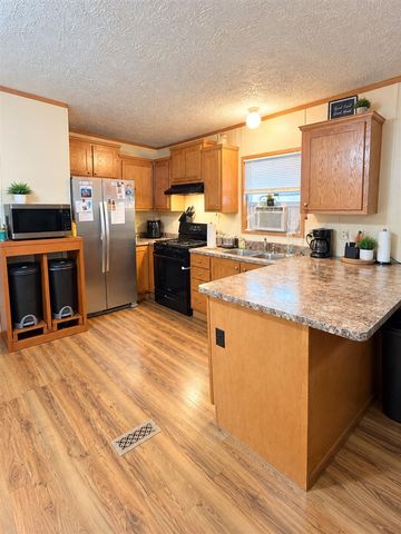 3728 Liberty Avenue, Muskegon, MI 49442