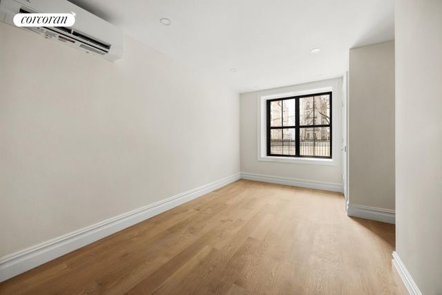 456 HANCOCK Street, New York City, NY 11233