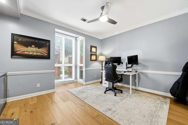 47 Willow Glen, Atlanta, GA 30342