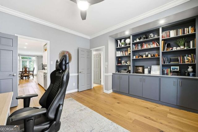 47 Willow Glen, Atlanta, GA 30342