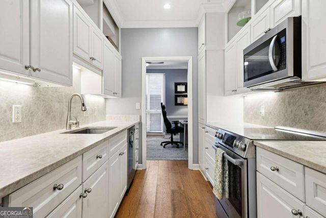 47 Willow Glen, Atlanta, GA 30342